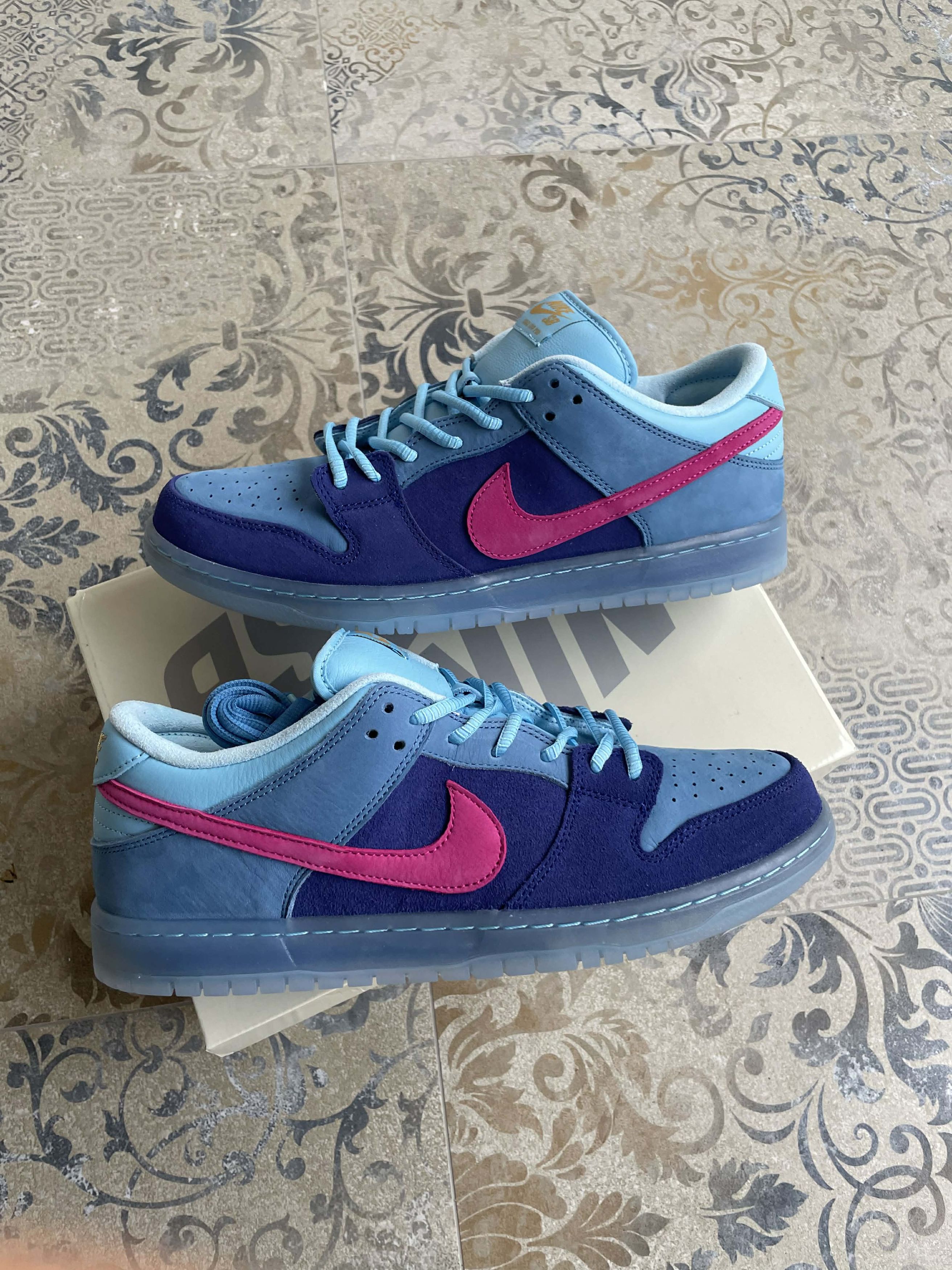 Nike Nike Dunk Sb Low Retro Jewels US 11.5 EU 45.5 Size US 11.5 / EU 44-45 - 2 Thumbnail
