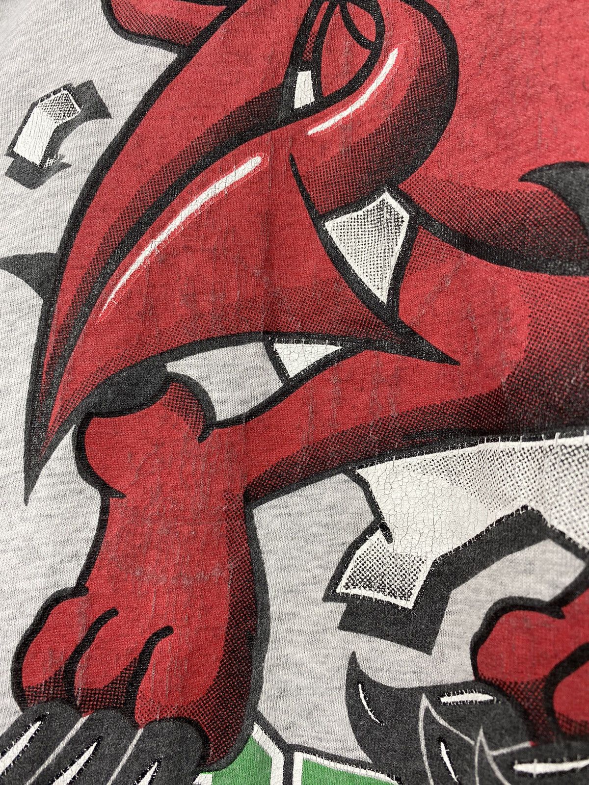 Vintage Vintage Wales Cymru Dragon 1994 T Shirt Tee Y2K Africa Size US XL / EU 56 / 4 - 13 Thumbnail