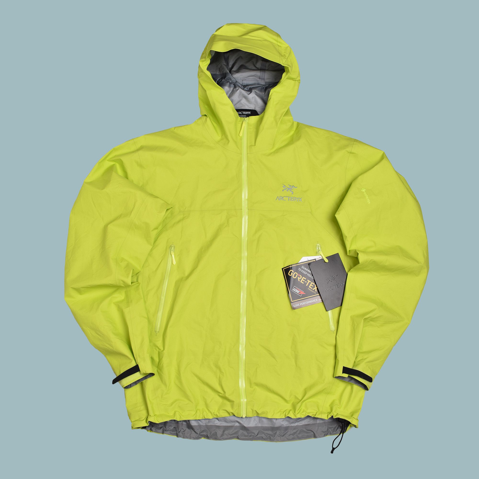 Arc'teryx *BNWT* ARC'TERYX Size US XL / EU 56 / 4 - 1 Thumbnail