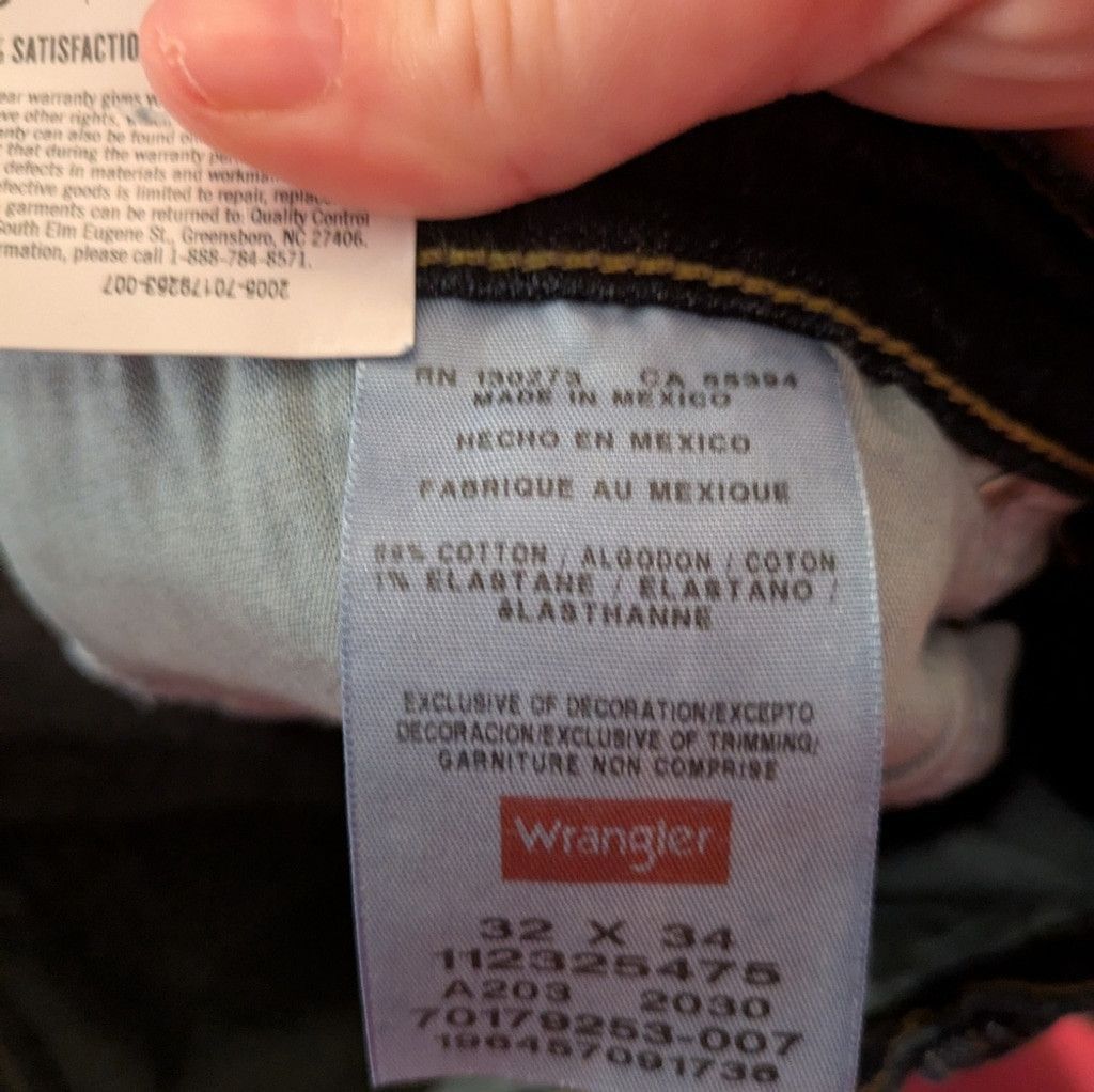 Wrangler Wrangler Relaxed Boot Cut Jeans Size 32x34 Size US 32 / EU 48 - 3 Thumbnail