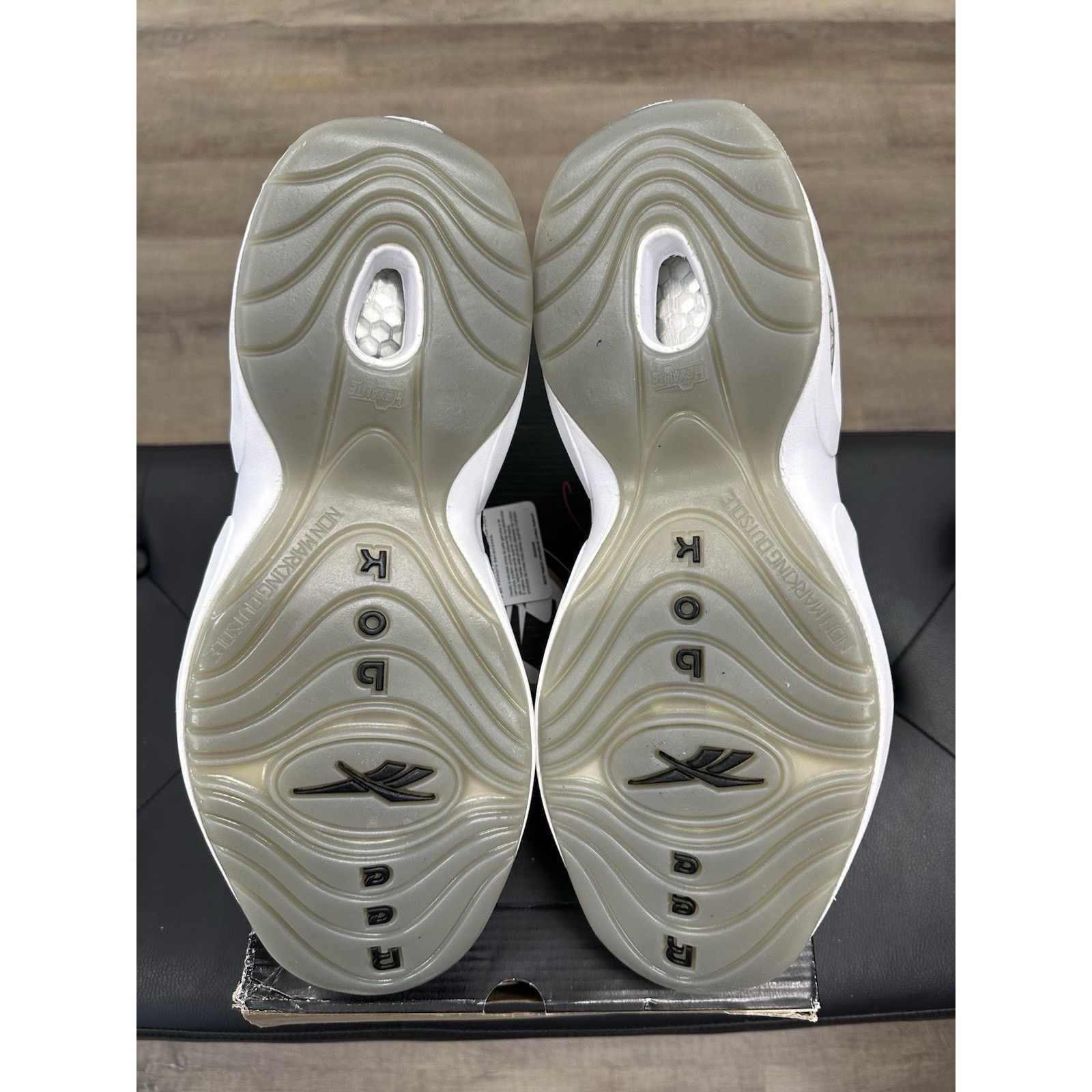 Reebok Size 12 - Reebok Question Mid White Black Size US 12 / EU 45 - 6 Thumbnail