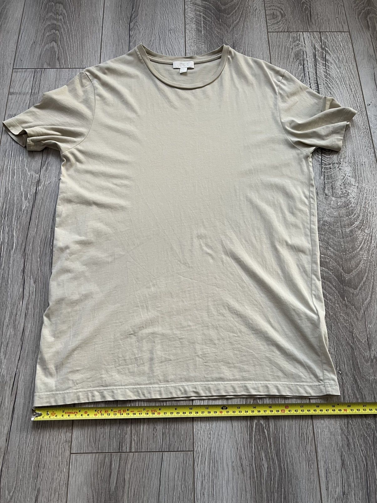 Cos Mens Cos T-Shirt Cotton Beige Tee size M Basic Casual Size US M / EU 48-50 / 2 - 11 Thumbnail