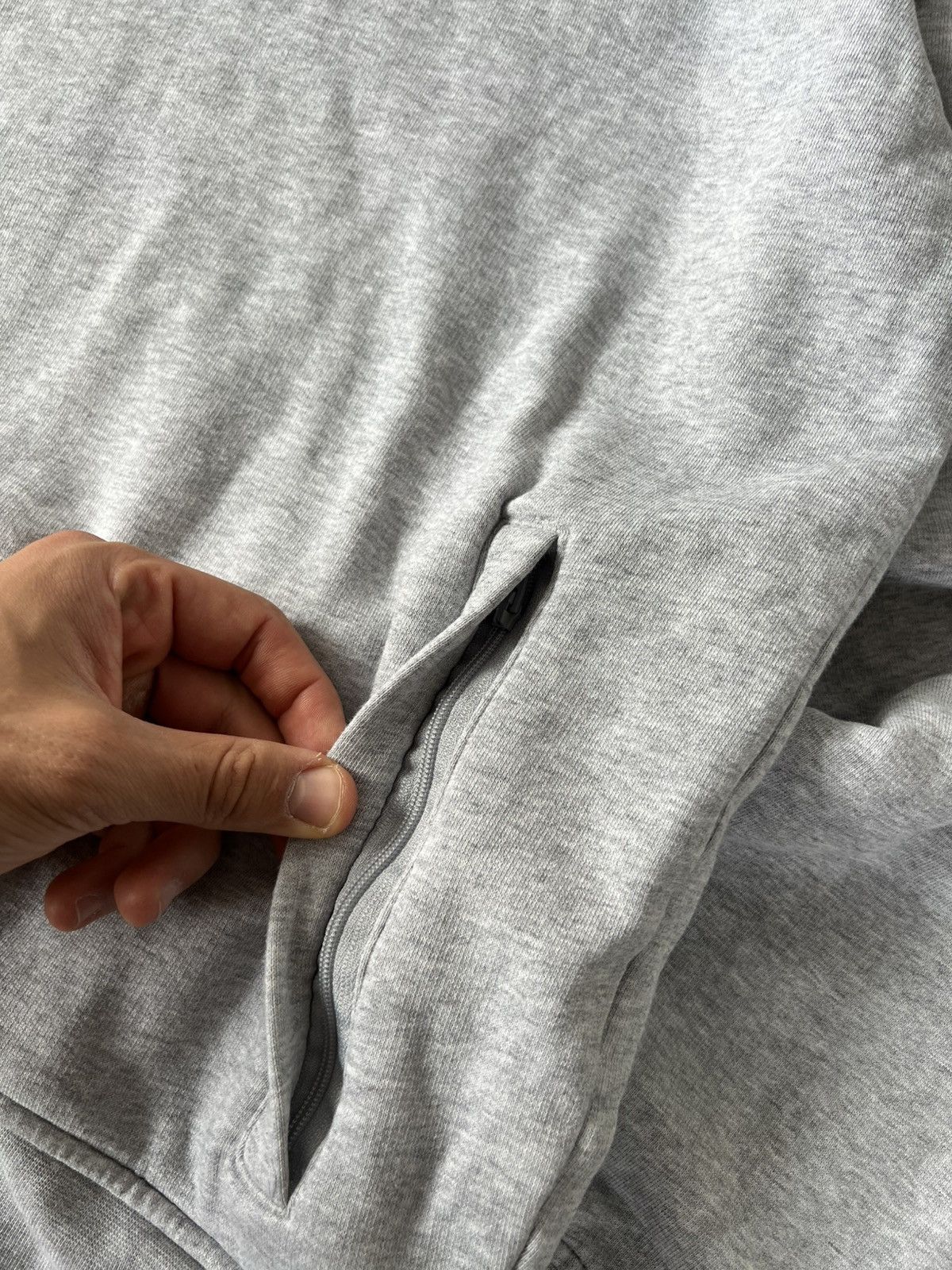 Lacoste Lacoste Casual Streetwear Sport Y2k Drip Gray Hoodie Size US L / EU 52-54 / 3 - 14 Thumbnail