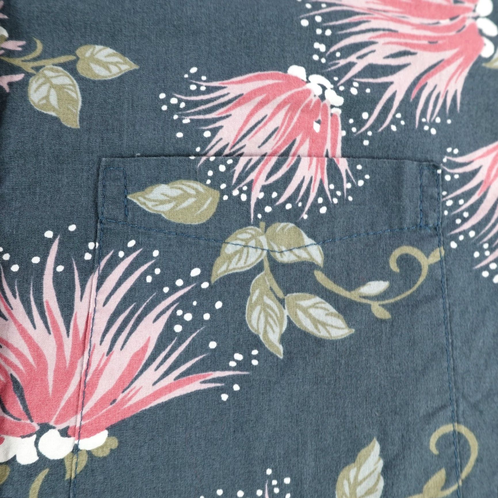 Vintage Vintage Avanti Hawaiian Shirt Men’s Medium Blue Pink Floral Button-Up Summer Beach Vacation Size US M / EU 48-50 / 2 - 3 Thumbnail