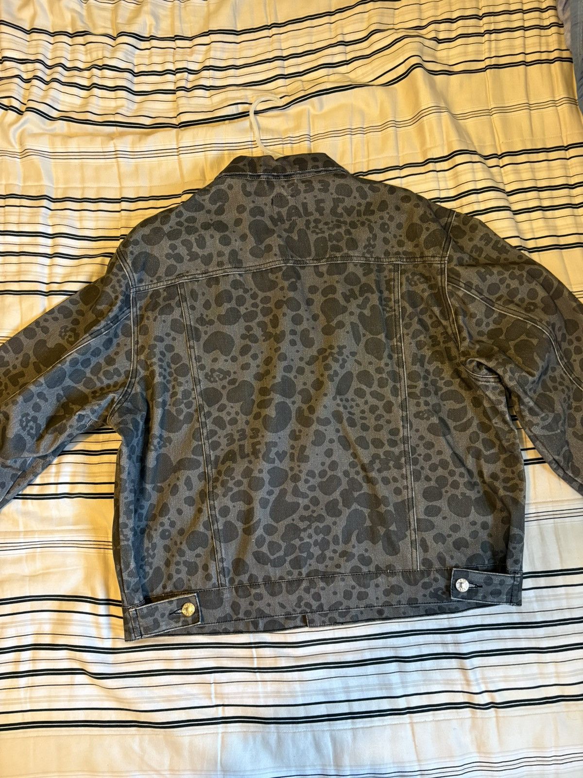 Half Evil HALF EVIL 333 CHETAH PRINT DENIM JACKET Size US XL / EU 56 / 4 - 11 Thumbnail