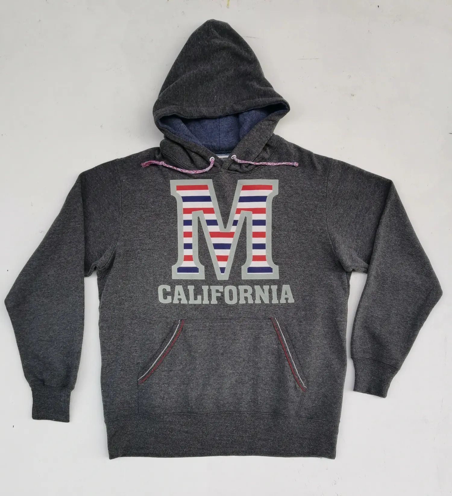 Japanese Brand Double Focus M California Big Logo Hoodie Sweatshirt Size US M / EU 48-50 / 2 - 1 Thumbnail