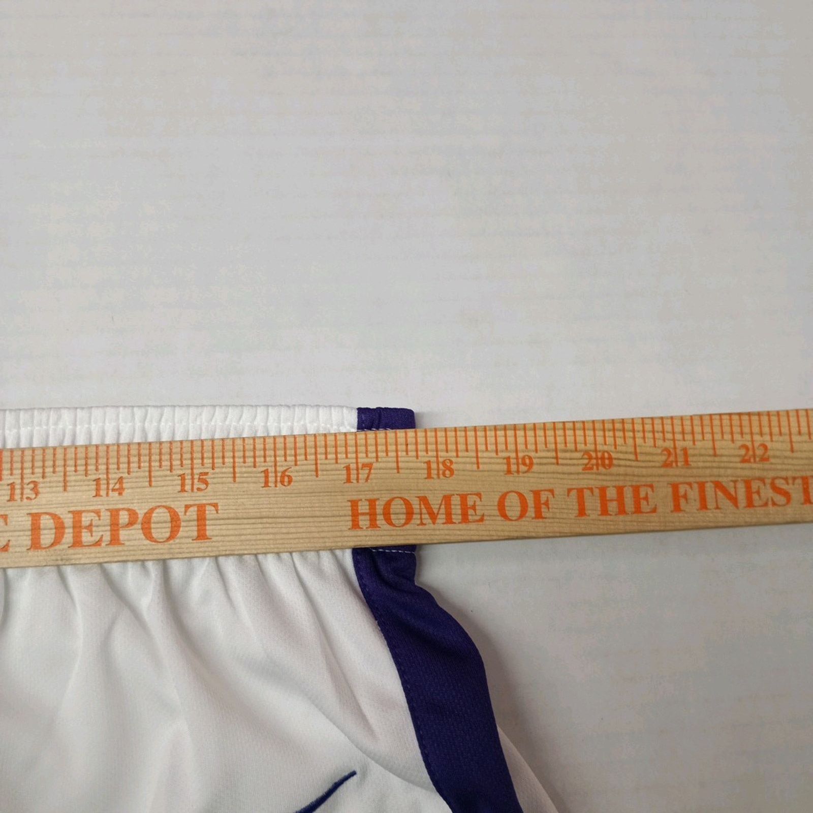Nike Nike Team Dri-Fit Shorts Women's Size XL White Purple Trim Size 36" / US 14 / IT 50 - 5 Thumbnail