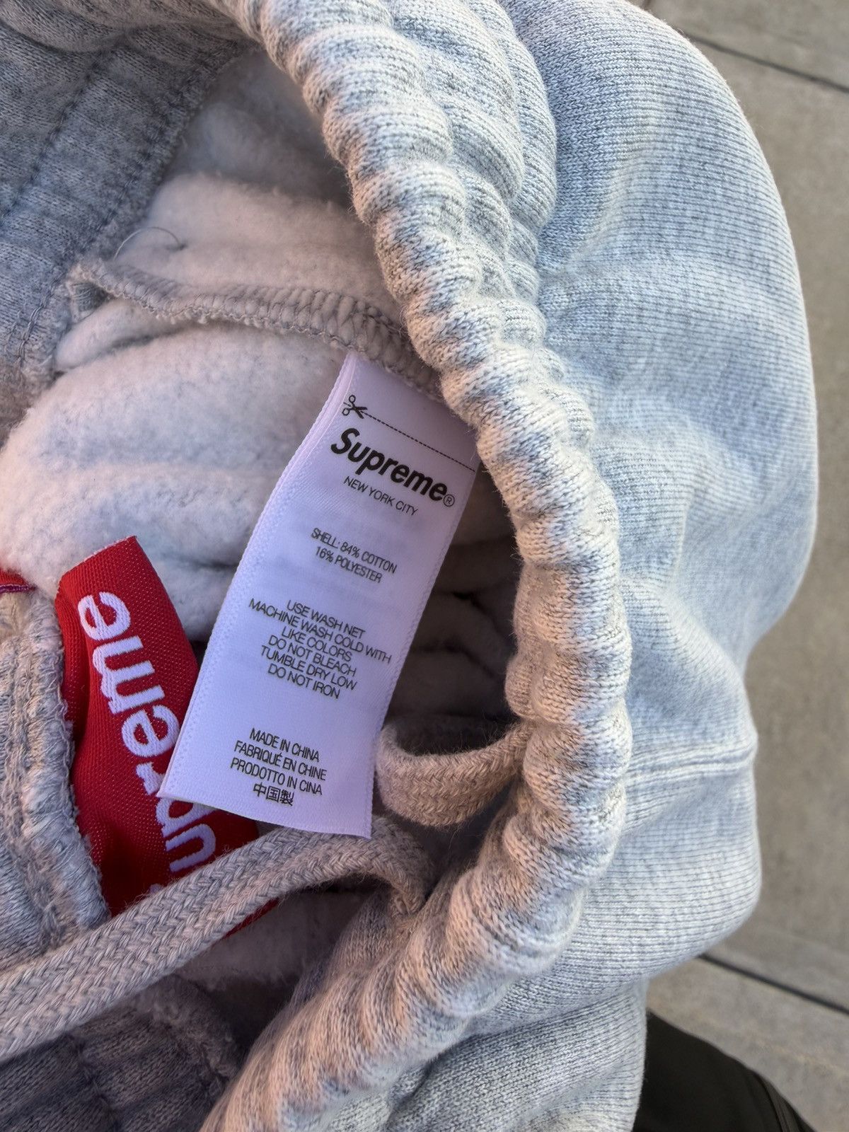 Supreme Supreme Washed Old English Sweatpants Size US 34 / EU 50 - 6 Thumbnail