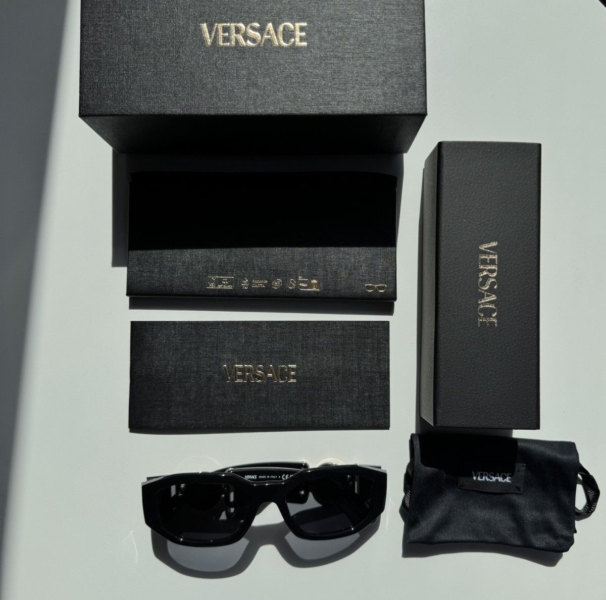Versace × Vintage Versace THE CLANS VE 4361 GB1/87 Size ONE SIZE - 12 Thumbnail