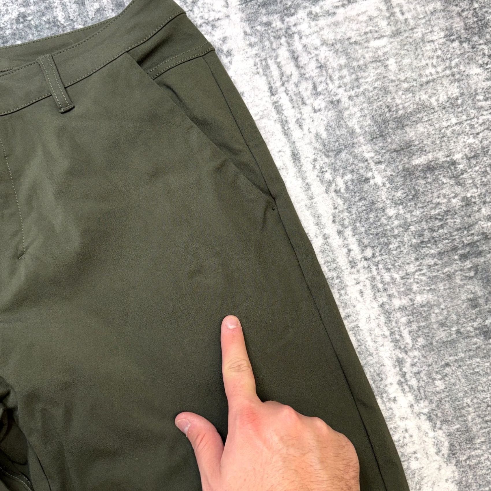 Vintage BYLT Every Day Pants 2.0 Mens 34 Green Chino Tapered Stretch 5-Pocket Casual Business Travel 30x32 Regular Mens Size US 34 / EU 50 - 3 Thumbnail
