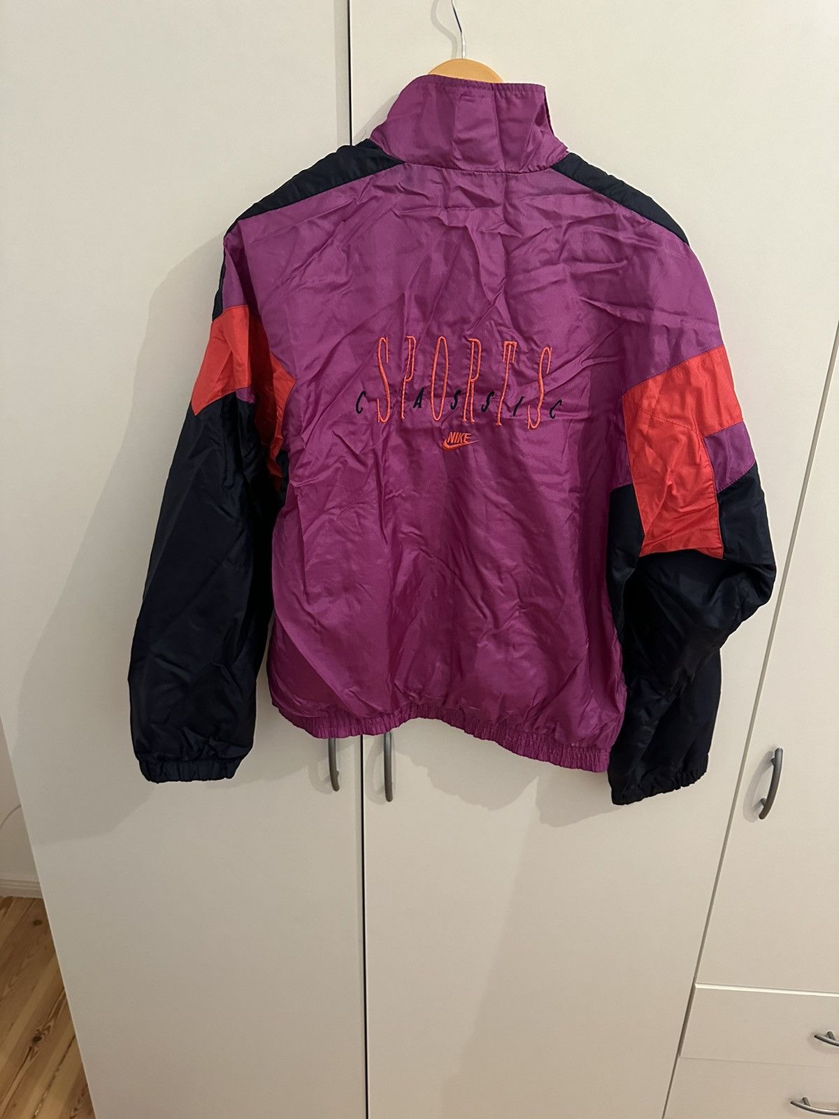 Nike Nike Jacket Windbreaker Size S Vintage Jacke Retro Size US S / EU 44-46 / 1 - 1 Thumbnail