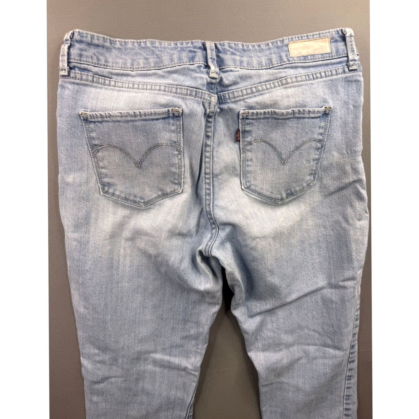 Levi's Levi's Demi Curve Straight Leg Jeans Women Light Wash 31x32 Denim 5-Pocket Zip Fly Classic Rise/Medium Waist Womens Size 24" / US 00 / IT 34 - 6 Thumbnail