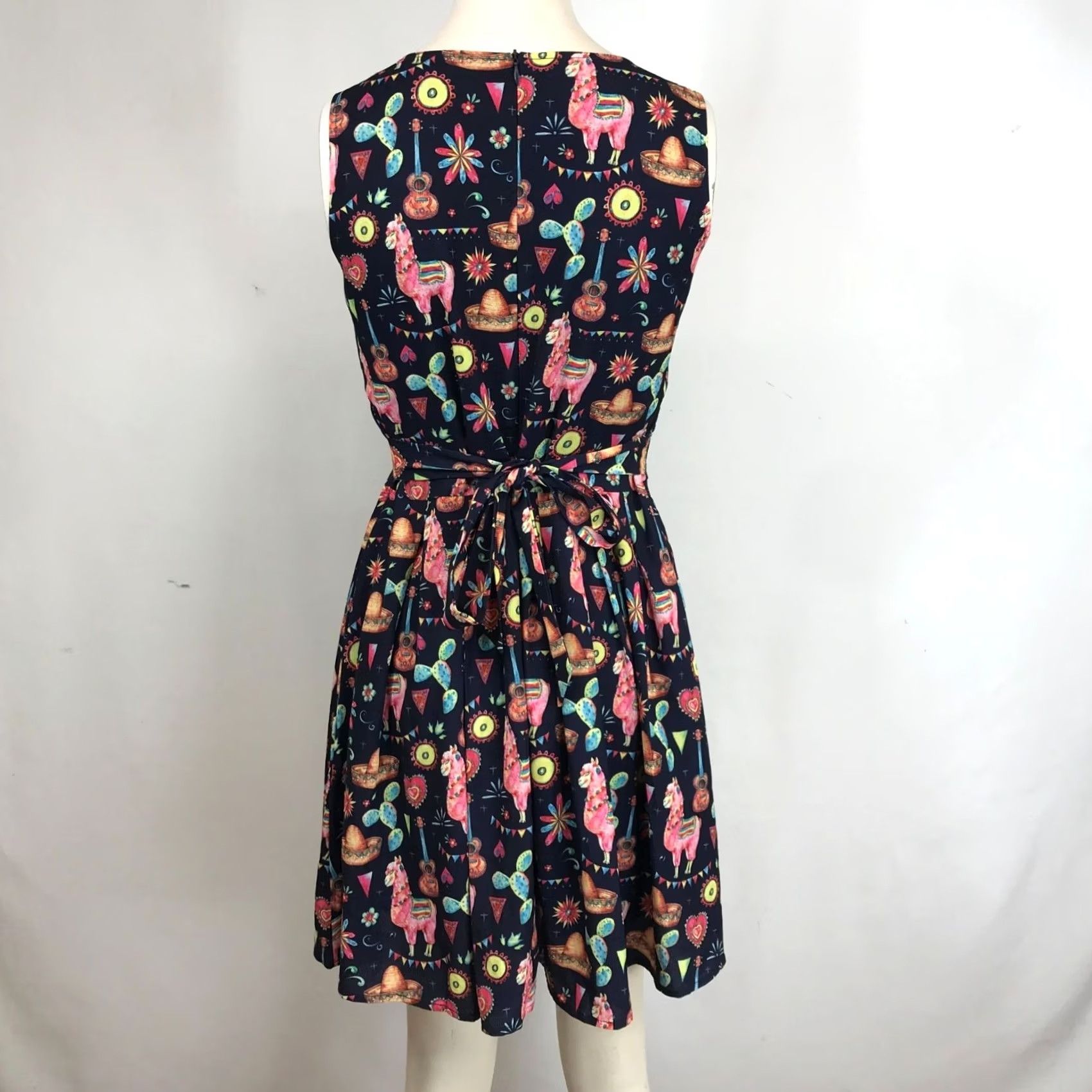 Etro DOLLZ & DAMES DRESS Women S Navy Western Llama Cactus Pleated Retro Knee Length Size S / US 4 / IT 40 - 5 Thumbnail