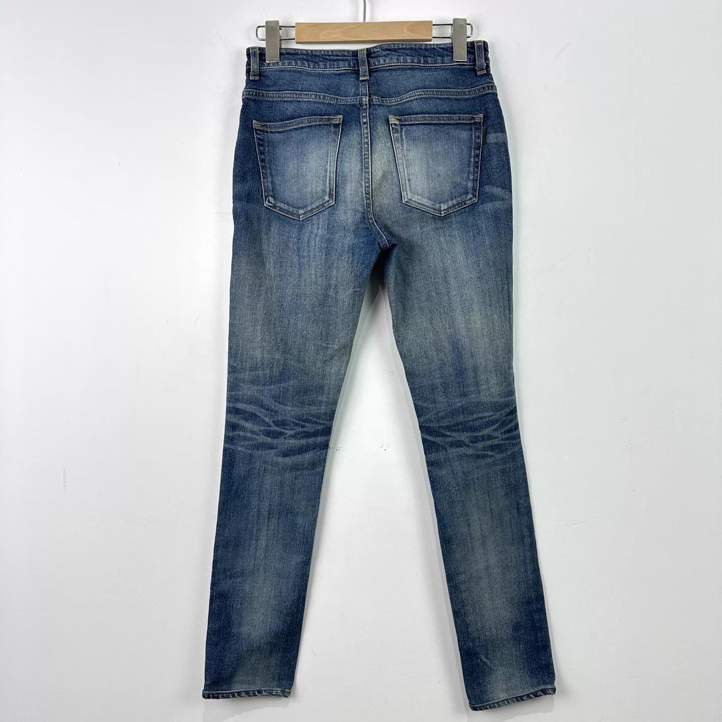 Saint Laurent Paris Saint Laurent Cut Jeans 27 (99 New) Size 27" / US 4 / IT 40 - 2 Thumbnail