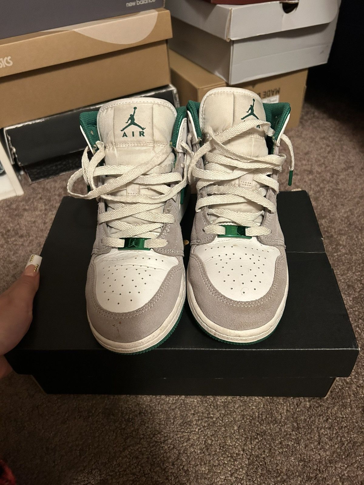 Jordan Brand × Nike Air Jordan Mid SE (GS) Size US 5.5 / EU 38 - 1 Thumbnail