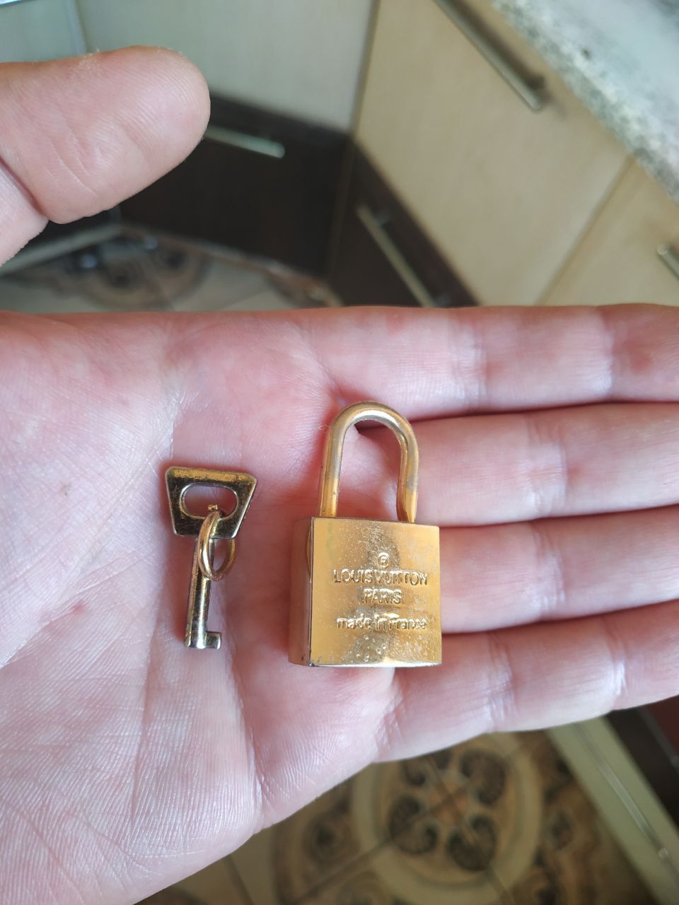 Louis Vuitton Louis Vuitton Padlock and Key Set - Authentic Gold Brass Size ONE SIZE - 8 Thumbnail