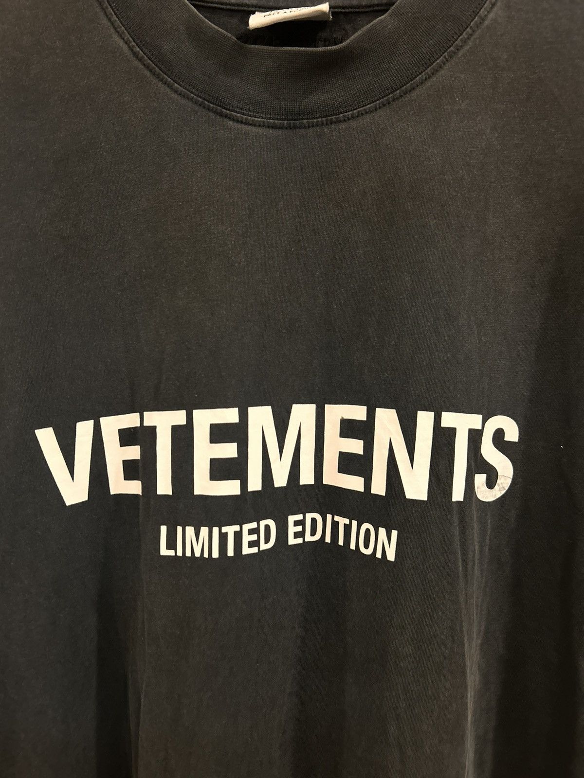 Vetements Vetements Limited Edition Size US XS / EU 42 / 0 - 2 Thumbnail