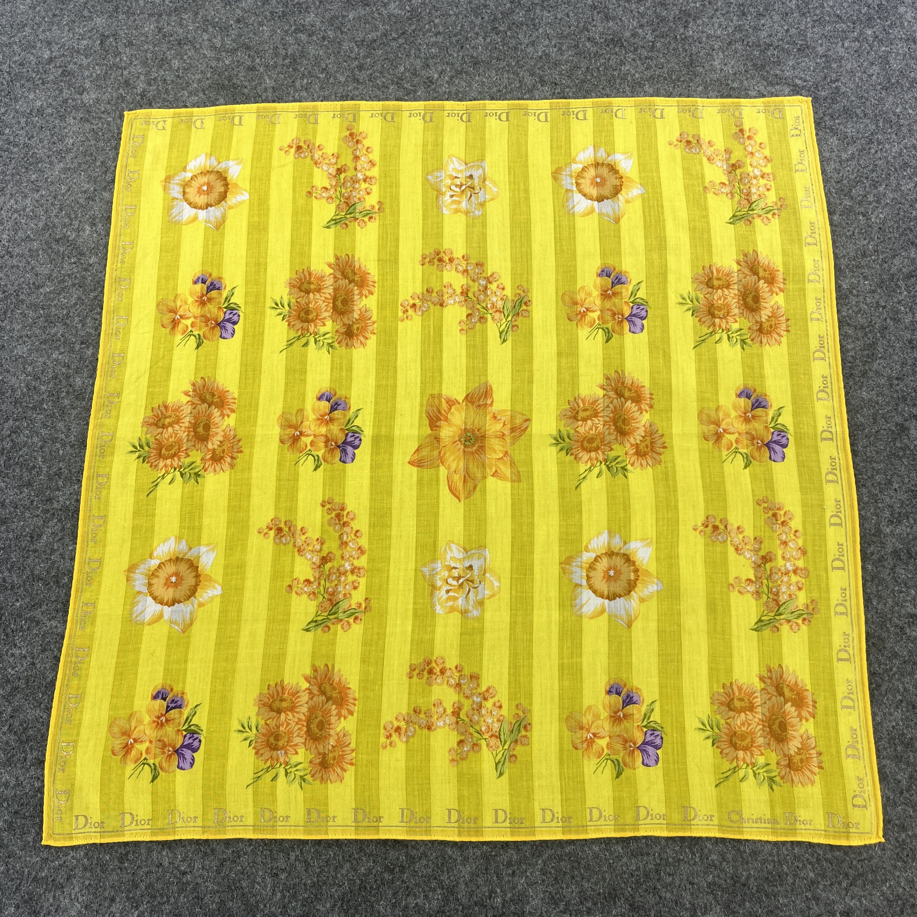 Vintage Christian Dior Handkerchief / Bandana / Neckerchief B064 Size ONE SIZE - 9 Thumbnail