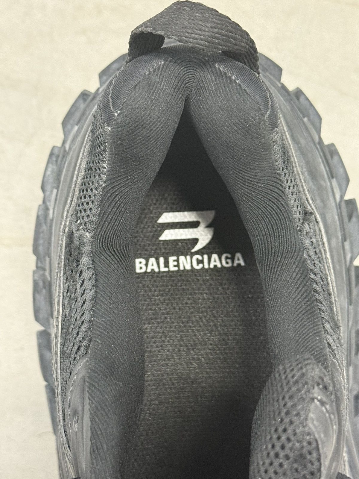New Balenciaga Defender Bouncer Sneaker