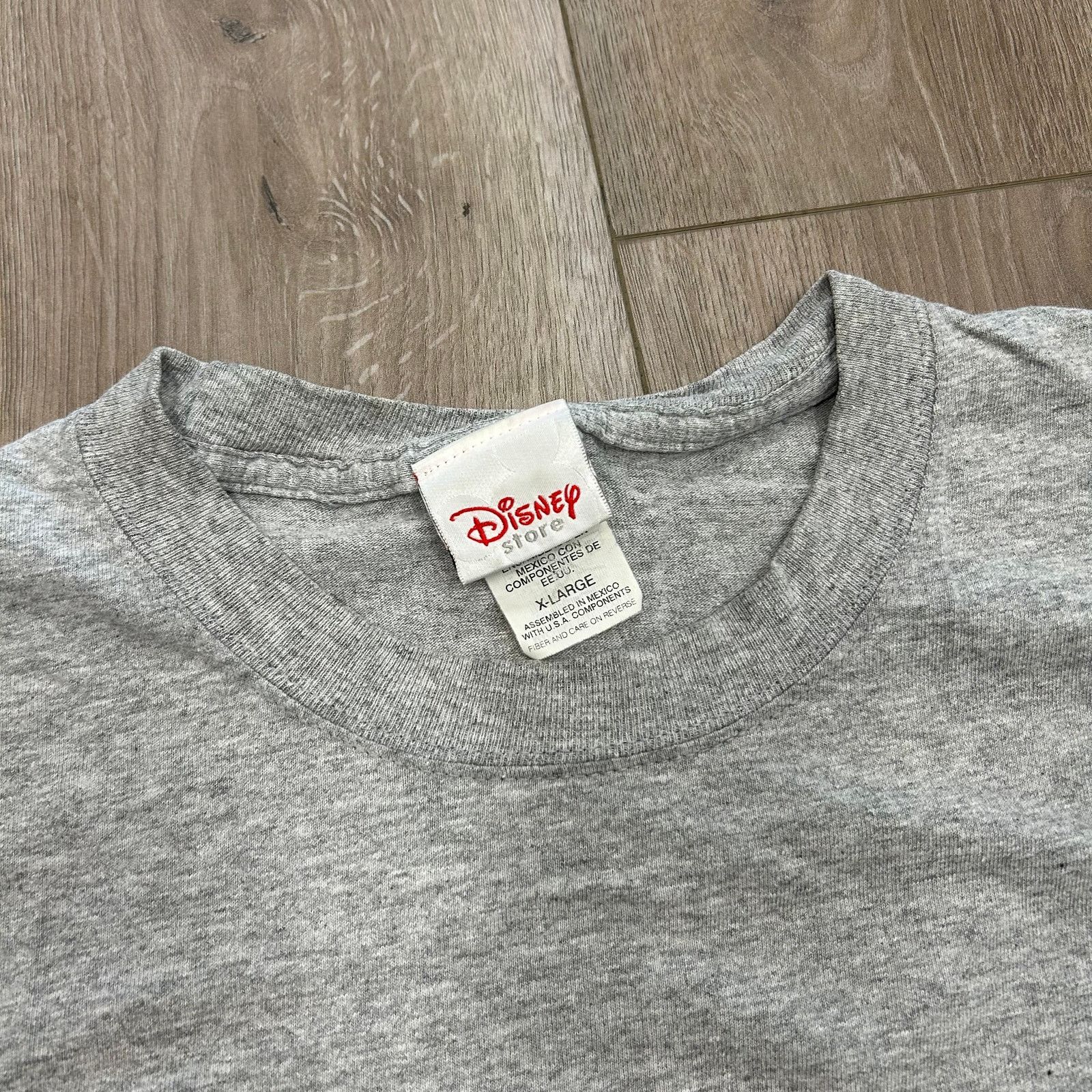 Disney Y2K Vintage DISNEY STORE Tigger Tee T Shirt size XL Gray B20 Size US XL / EU 56 / 4 - 3 Thumbnail