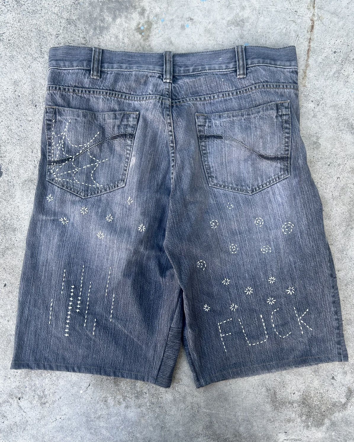 DKNY Vintage Shasiko DKNY Jeans🪡 (soldout❌) Size US 37 - 9 Thumbnail