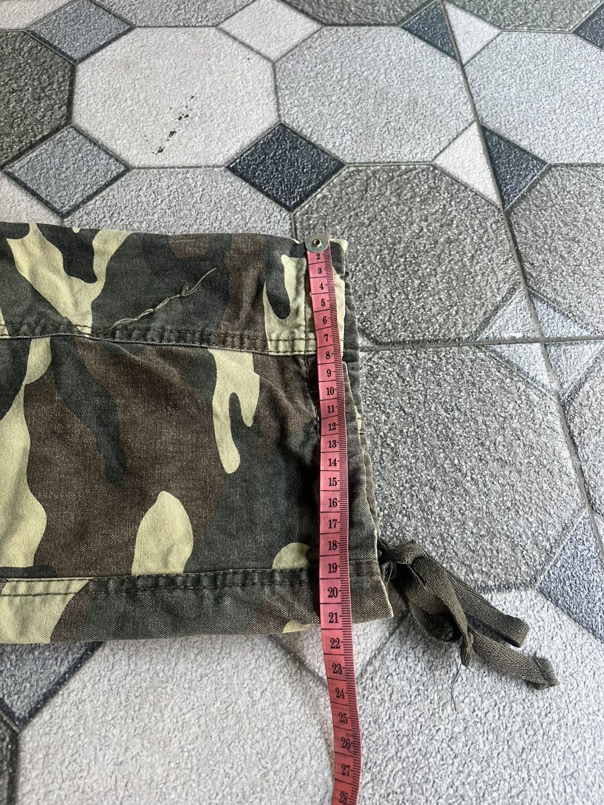 Abercrombie & Fitch Abercrombie & Fitch Camo Cargo Pants Vintge Size US 33 - 6 Thumbnail