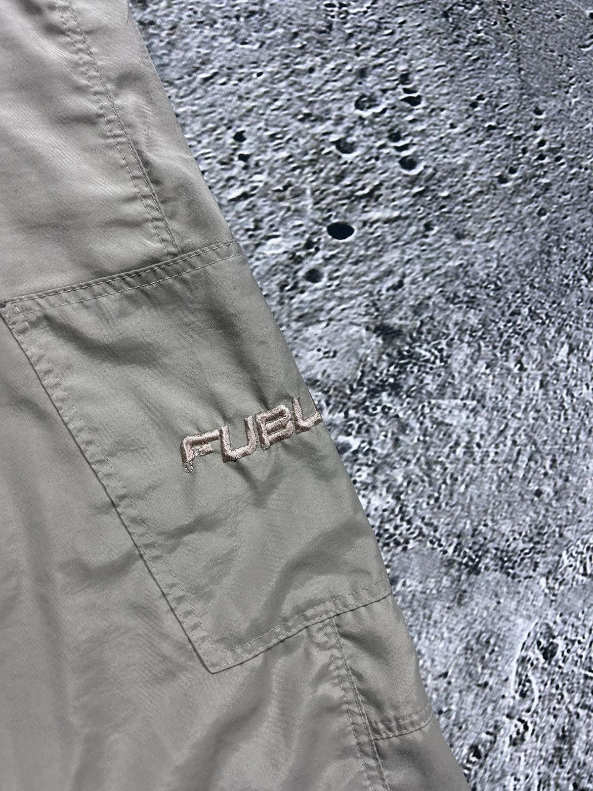 Fubu × Vintage 90s FuBu vintage beige parachute cargo pants Size US 32 / EU 48 - 3 Thumbnail