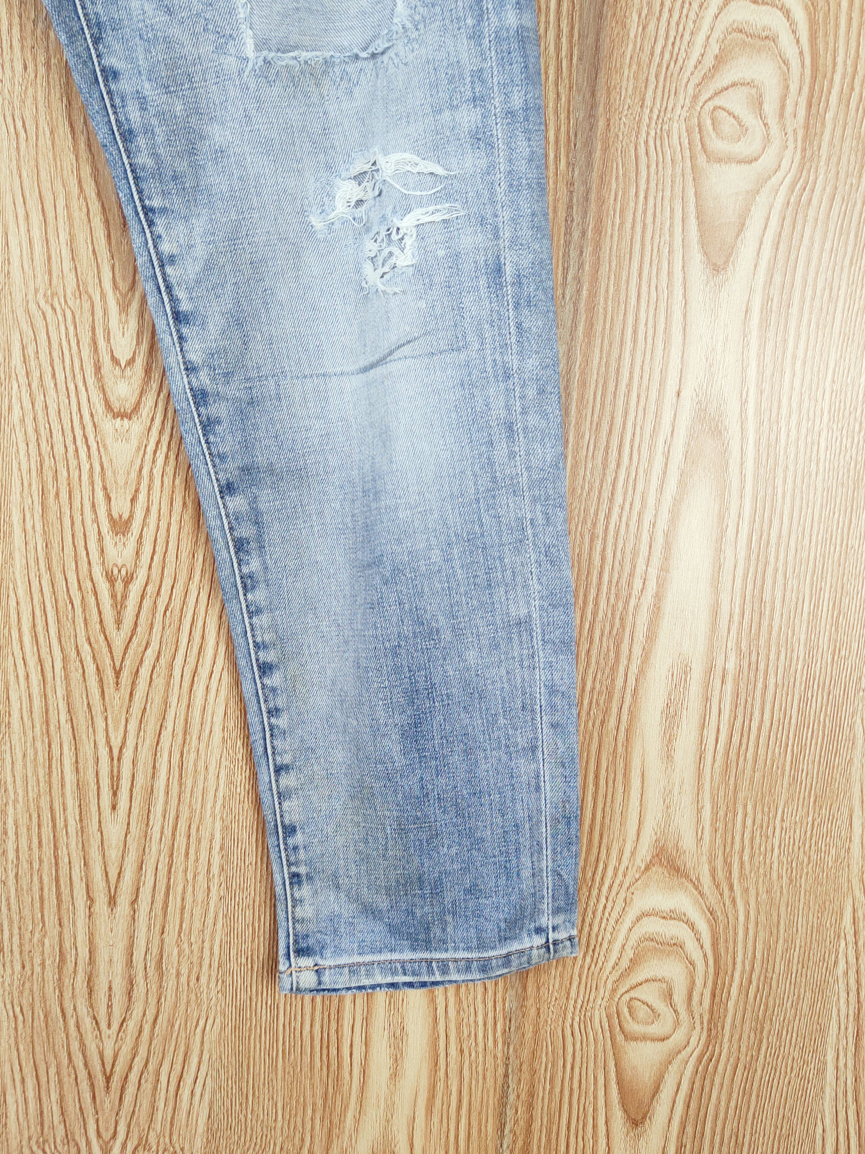 Japanese Brand Uniqlo japan vintage Blue Distressed Ripped Jeans #W616 Size US 30 / EU 46 - 6 Thumbnail