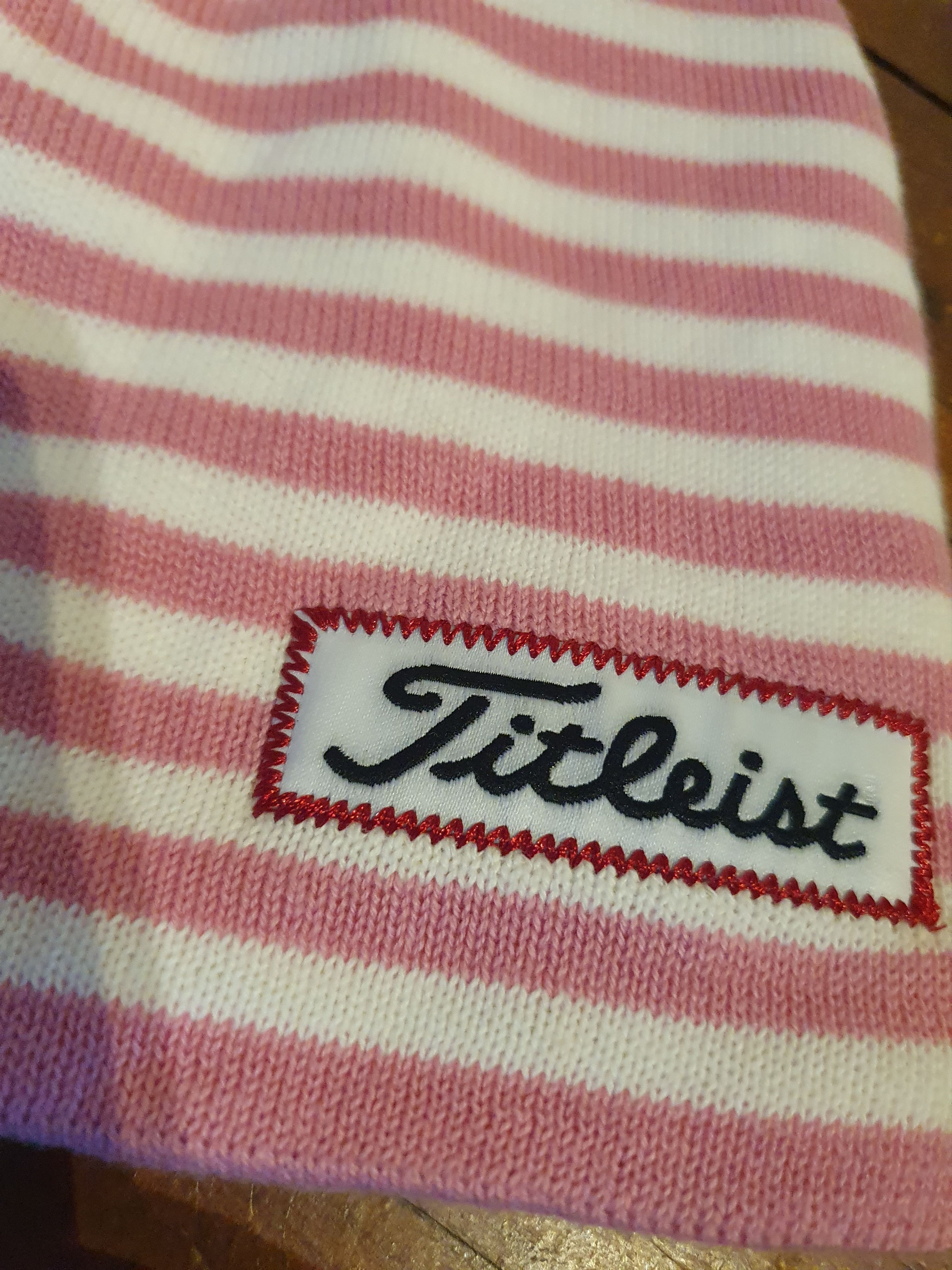 Titleist Titleist Women's Striped Beanie Golf Winter Hat Size ONE SIZE - 7 Thumbnail