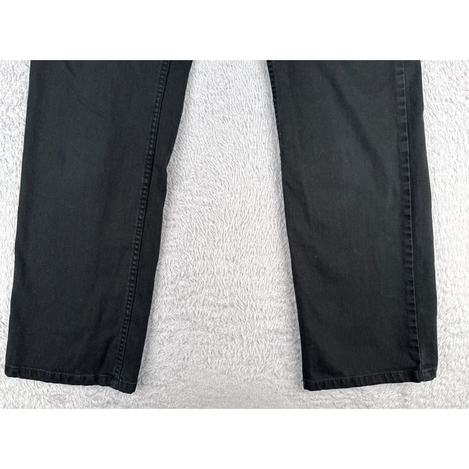 Liz Claiborne Claiborne Jeans Women 10 Black Denim Slim Bootcut Mid Rise Cotton Blend 30x31 Size 32" / US 10 / IT 46 - 2 Thumbnail