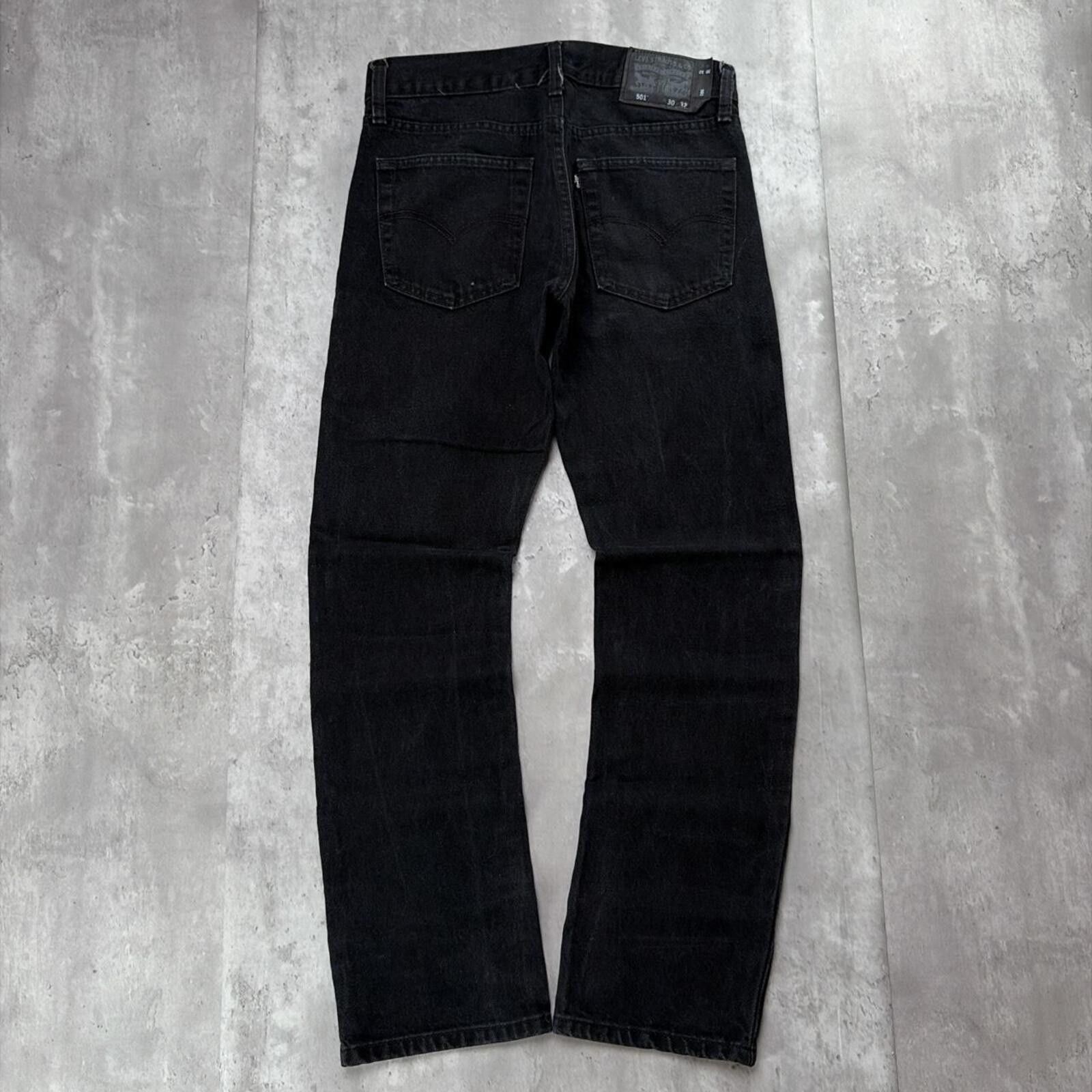 Y2K Black Levi
