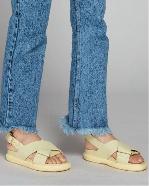 Marni o1w1db10824 Leather Sandals in Acid Green Size US 6 / IT 36 - 2 Thumbnail