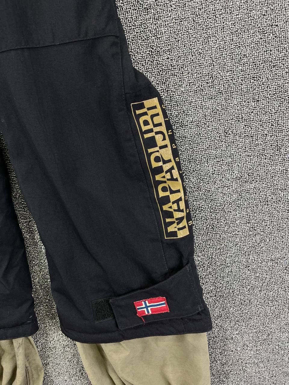 Napapijri Vintage Napapijri Ski Overall Black Big Logo Pants Jumpsuit Size US 29 - 10 Thumbnail