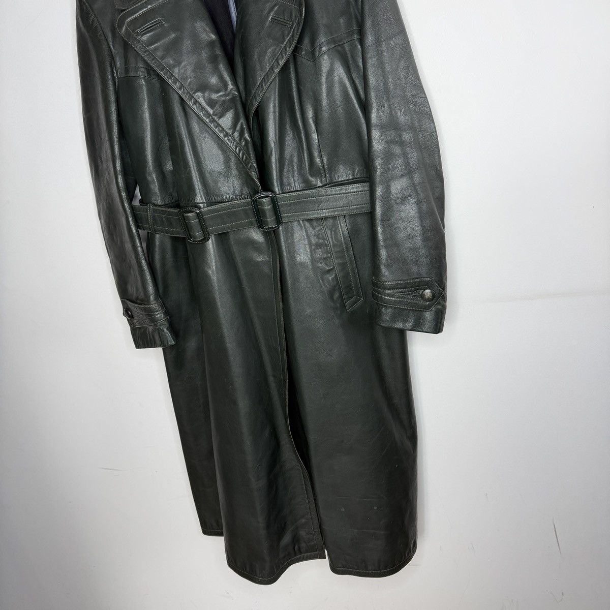 Genuine Leather Vintage 1980s very rare heavy belted leather coat 80s Size US M / EU 48-50 / 2 - 2 Thumbnail