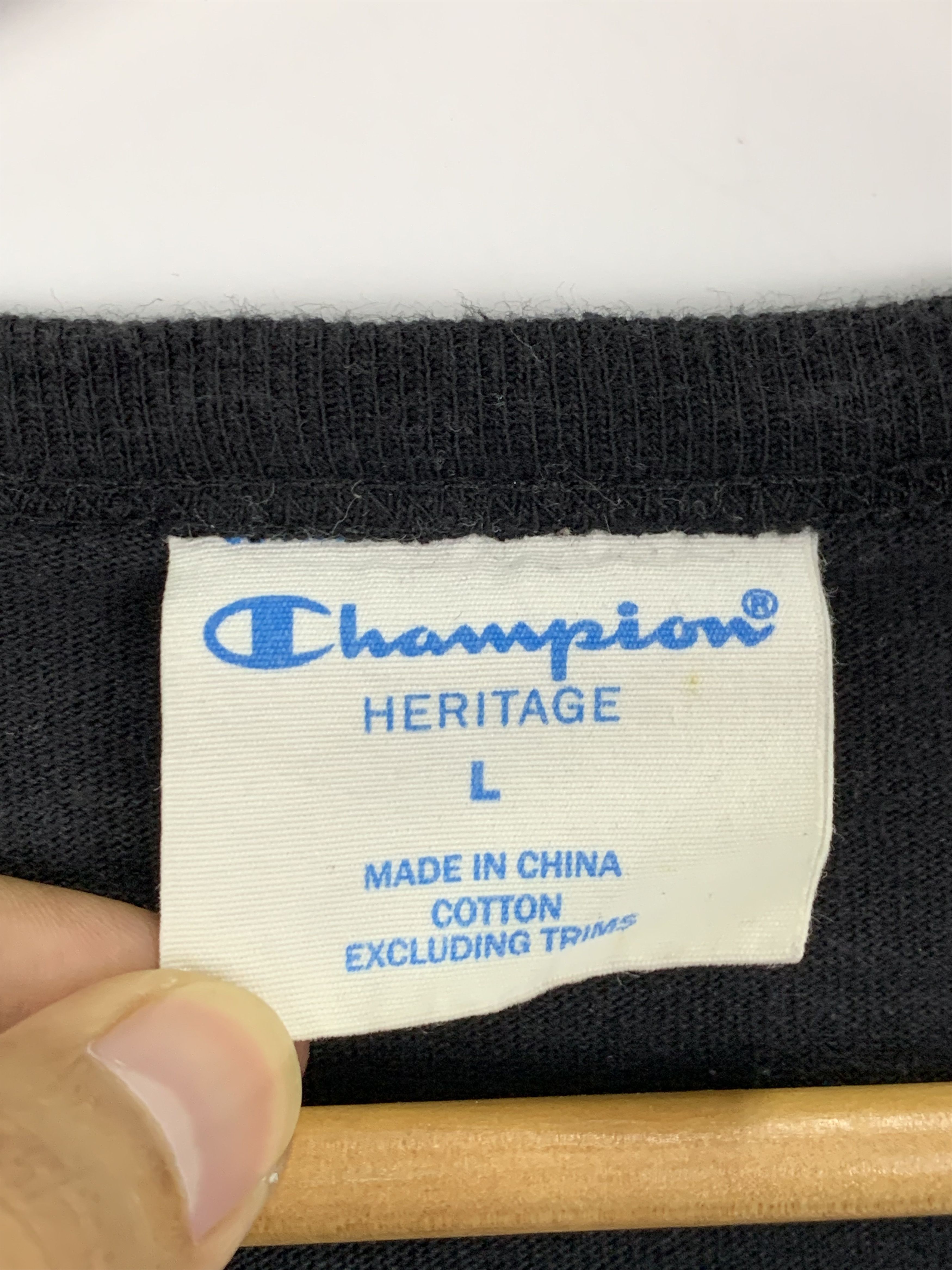 Champion Vintage Champion center Logo Spellout T Shirt TA0140 Size US L / EU 52-54 / 3 - 5 Thumbnail