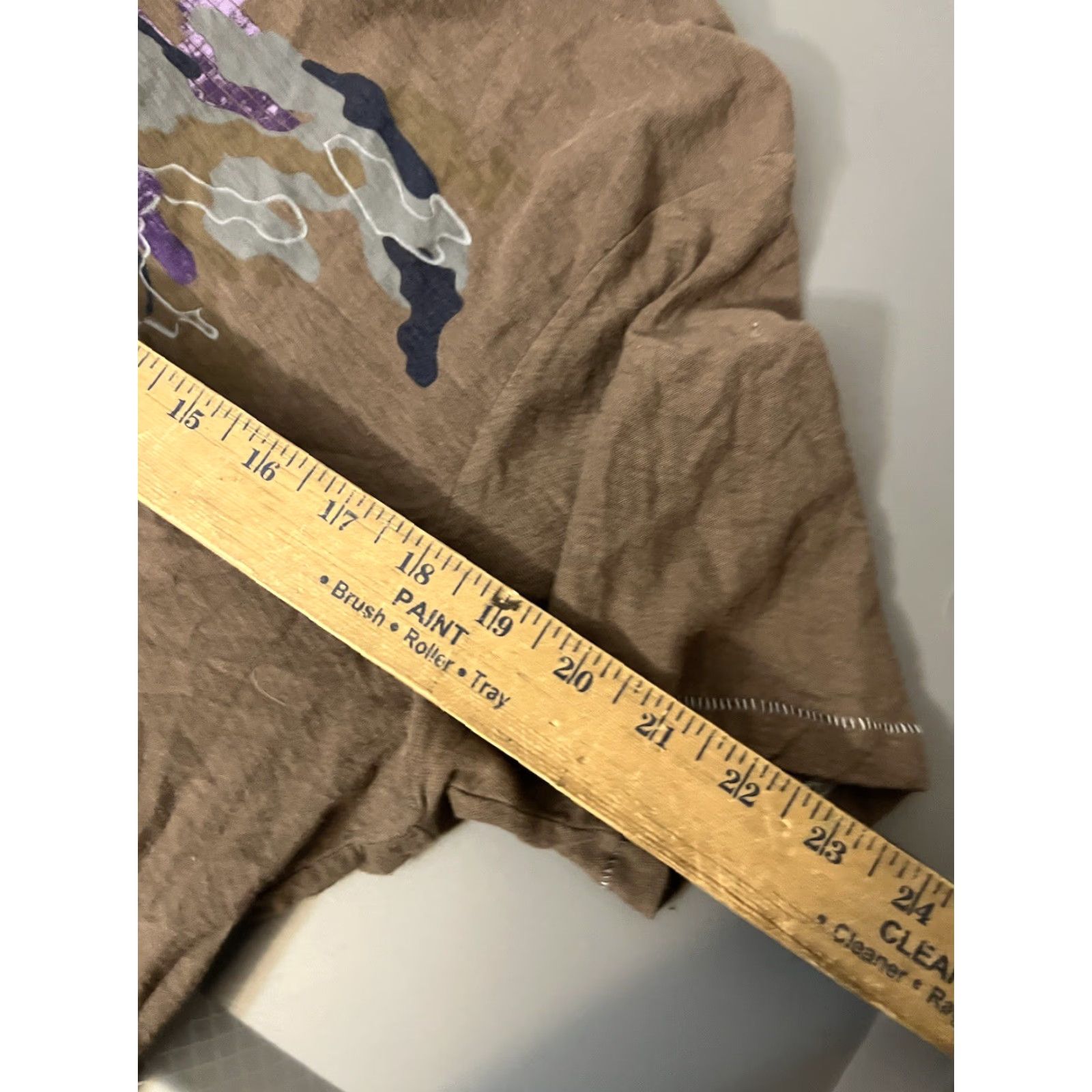 Kenneth Cole KENNETH COLE NEW YORK Graphic T-Shirt Men’s Medium Brown 100% Cotton Crew Neck Short Sleeve Regular Fit Size US M / EU 48-50 / 2 - 5 Thumbnail