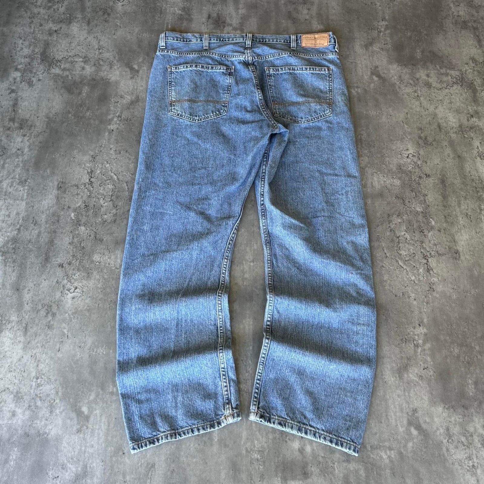 Tommy Hilfiger × Vintage Vintage Y2K Tommy Hilfiger Baggy Skater Cyber Grunge Jeans Size US 38 / EU 54 - 1 Thumbnail