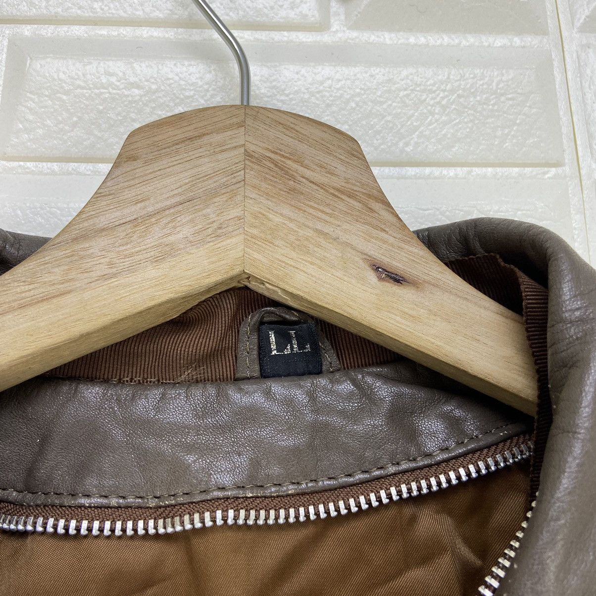 Leather Vintage A-2 Leather Jacket Western Style Size US S / EU 44-46 / 1 - 10 Thumbnail