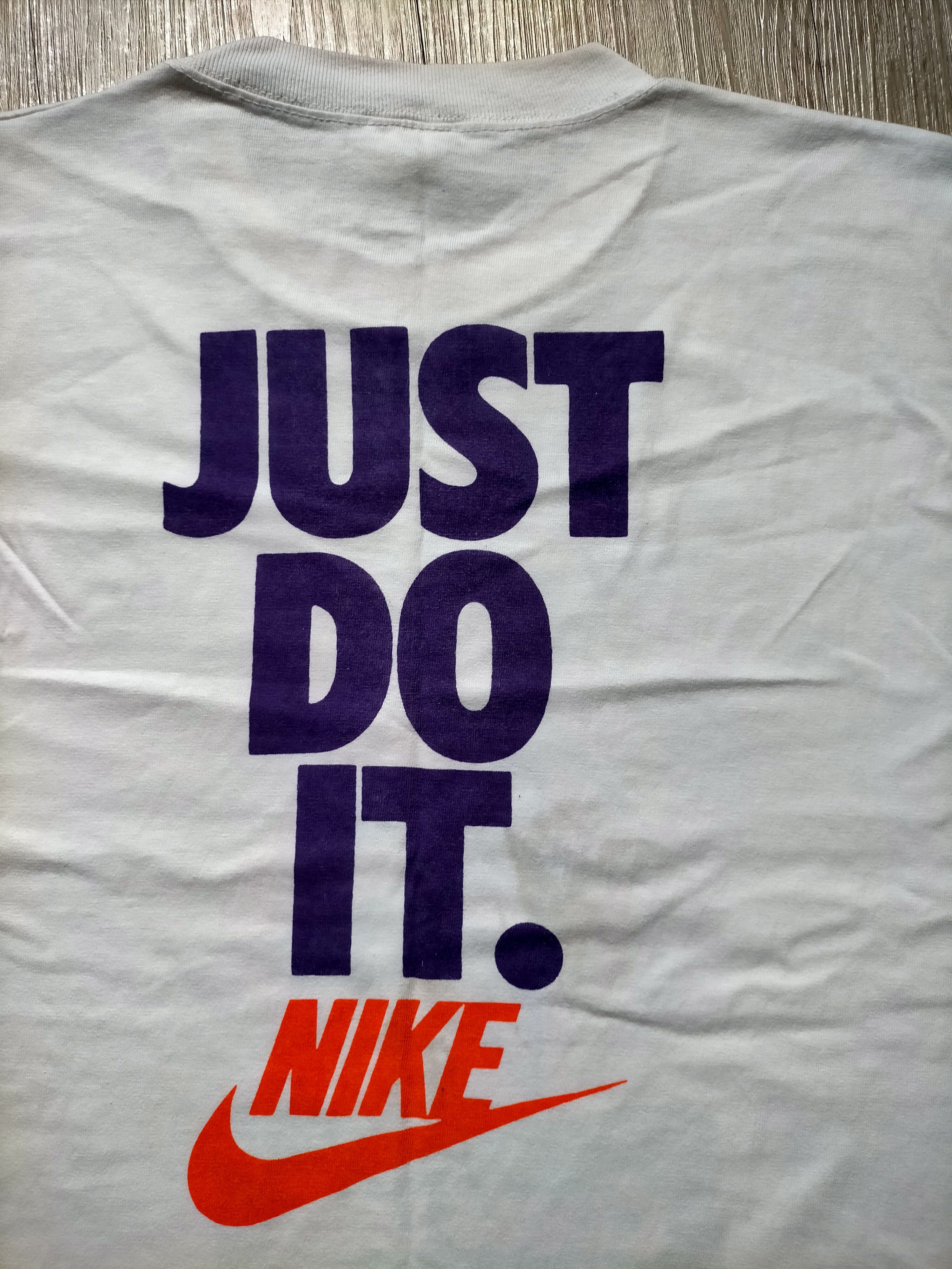 Nike Vintage 80s Nike Running white tee Size US L / EU 52-54 / 3 - 3 Thumbnail