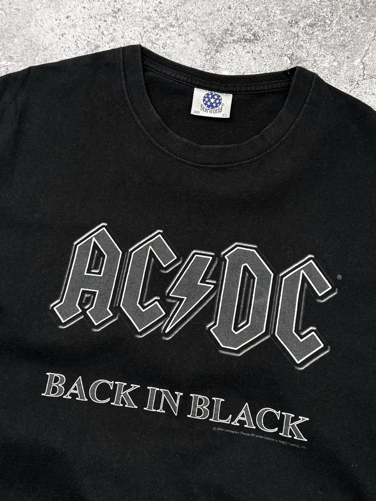 AC/DC AC/DC BACK IN BLACK 2004 T-shirt Vintage XL Size US XL / EU 56 / 4 - 2 Thumbnail