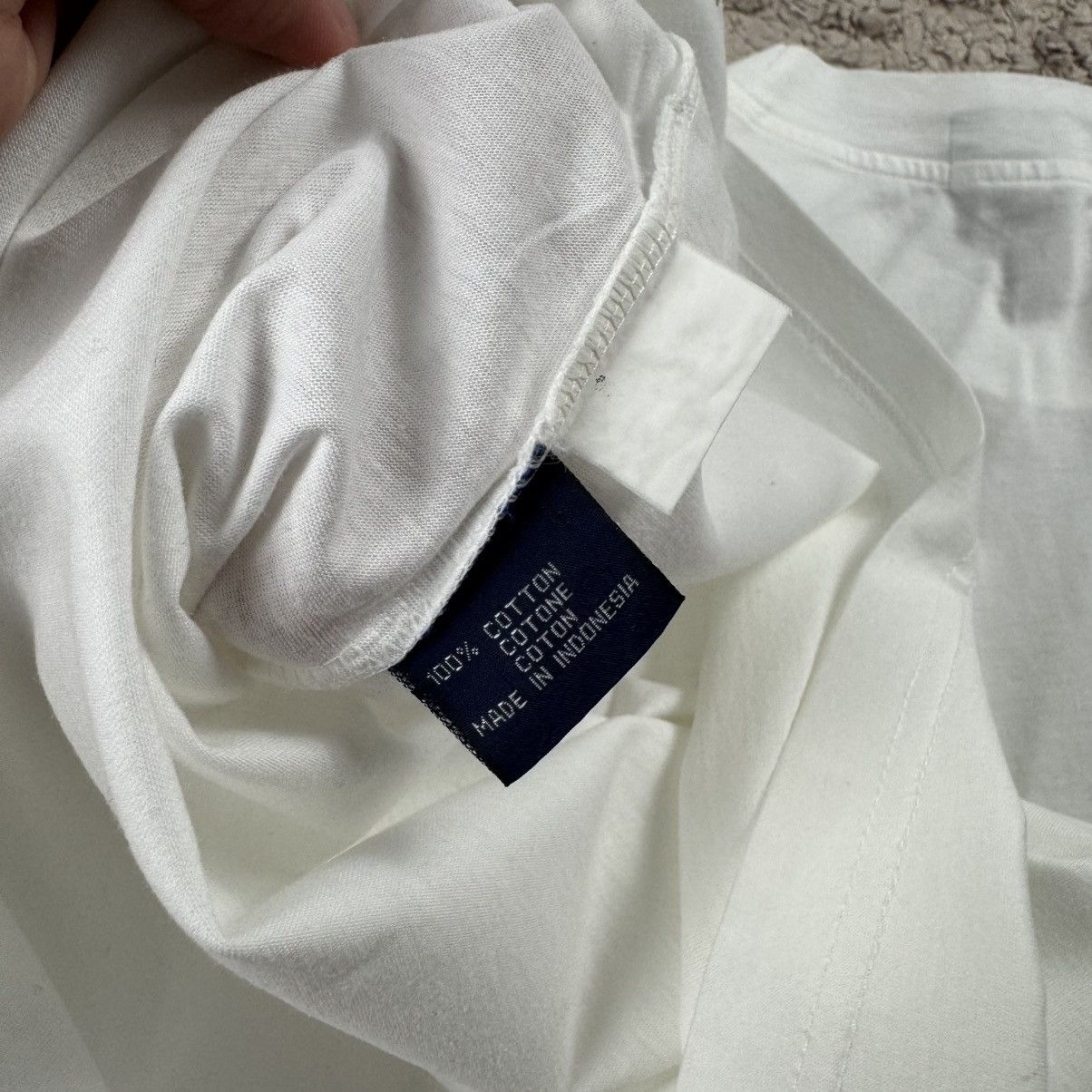 Polo Ralph Lauren Vintage Rare Polo Ralph Lauren Tag Logo T-shirt Size US L / EU 52-54 / 3 - 19 Thumbnail