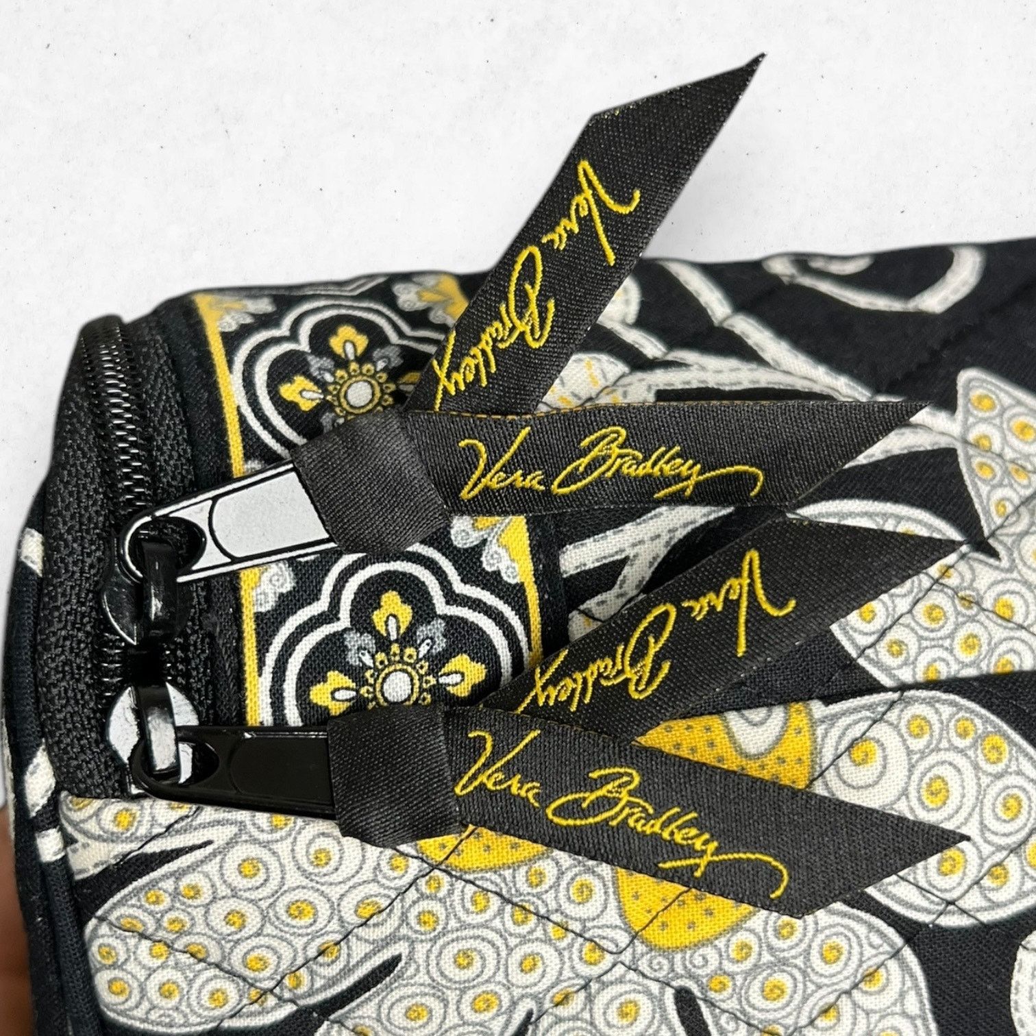 Vera Bradley Vera Bradley Vintage Yellow Bird Lunch Bag Vinyl Bag Lined Size ONE SIZE - 3 Thumbnail