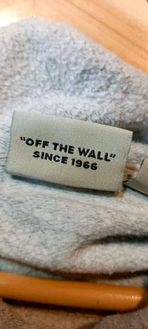 Vans Cozy Gray Vans Hoodie – Classic Skate Style Size US M / EU 48-50 / 2 - 2 Thumbnail