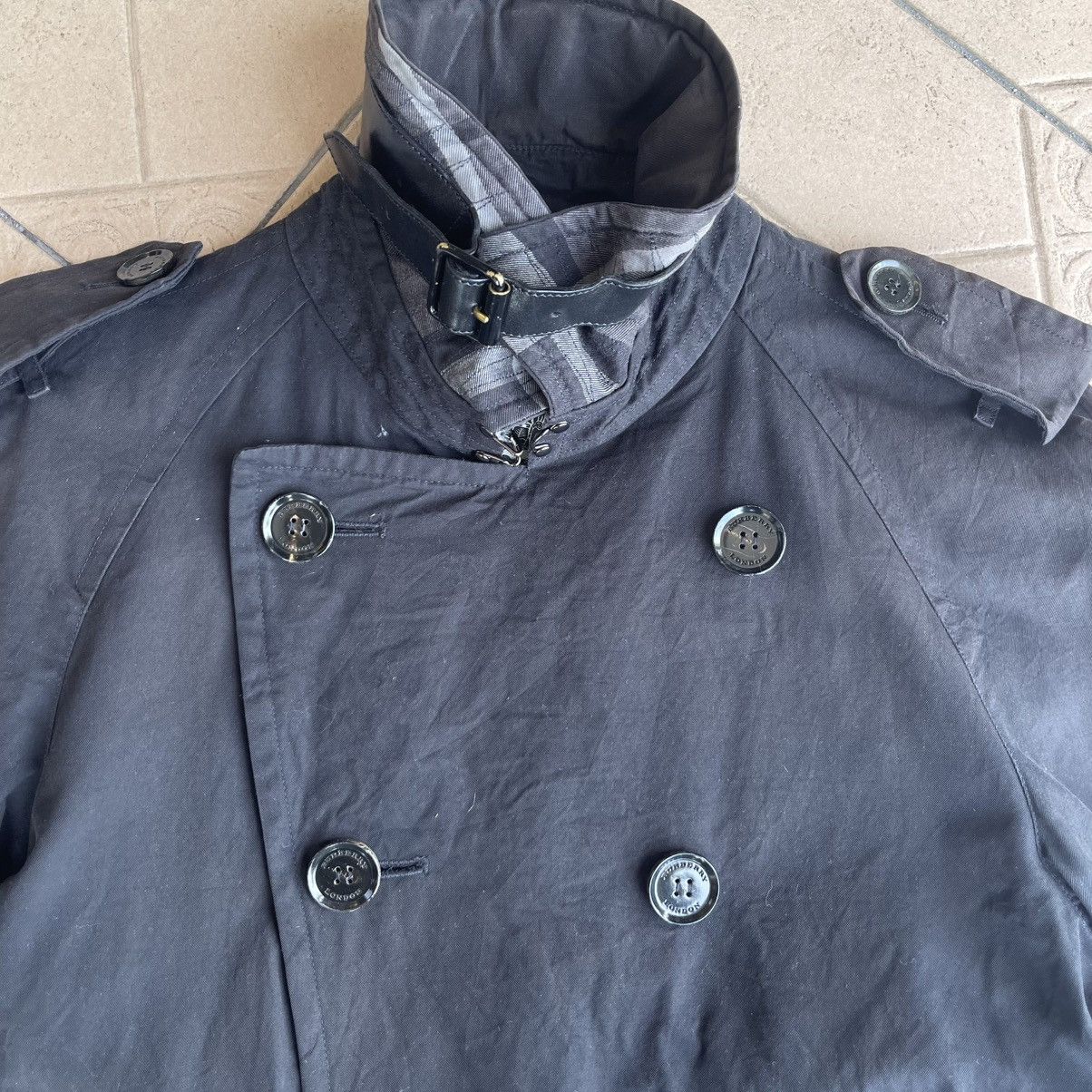 Burberry Burberry Trench Coat Jacket Size M / US 6-8 / IT 42-44 - 2 Thumbnail