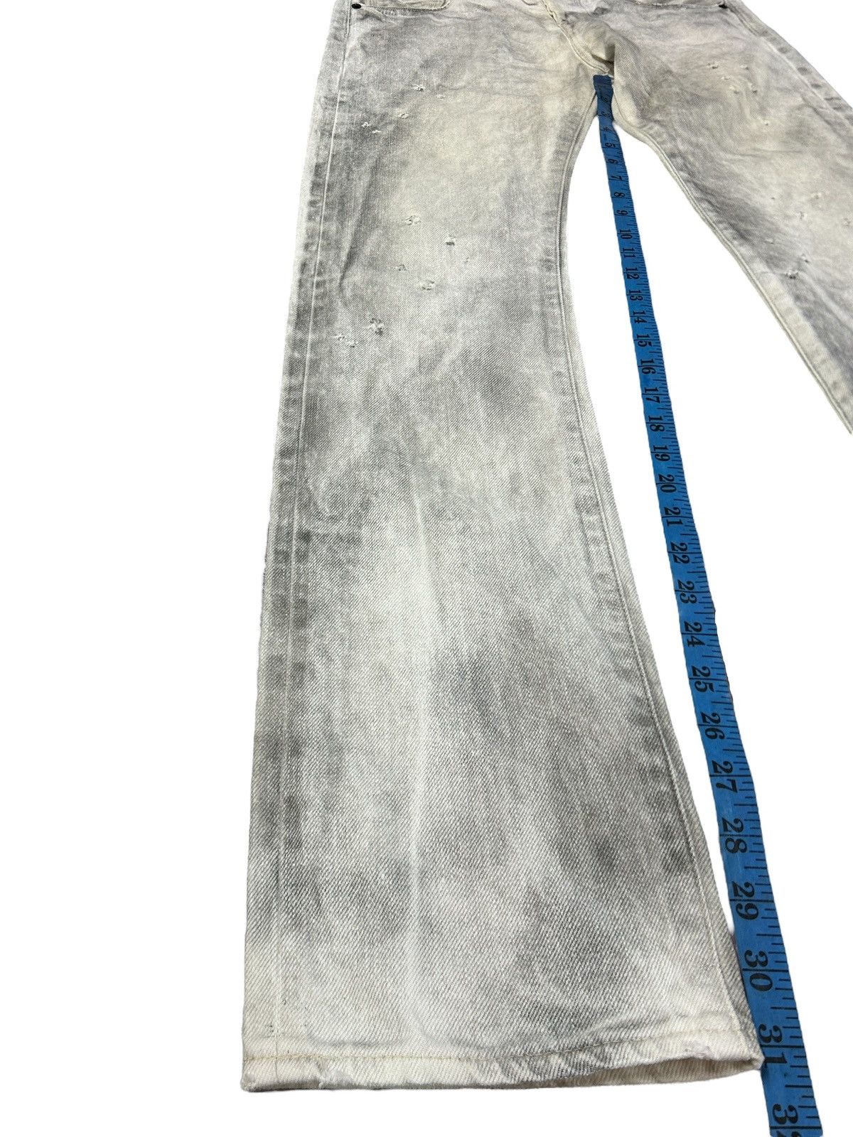 Japanese Brand × KURO × Vintage Vintage Kuro ‘Graphite’ Rare White Fade Selvedge Jeans Size US 31 - 22 Thumbnail