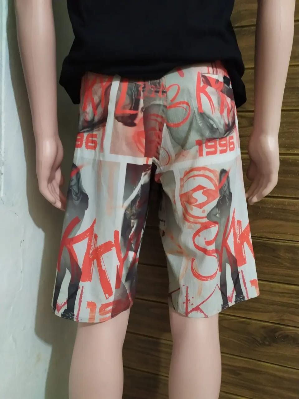 Other Skkyl Nice Fullprint Sexy Lady Pictures Short Pants Size US 30 / EU 46 - 16 Thumbnail