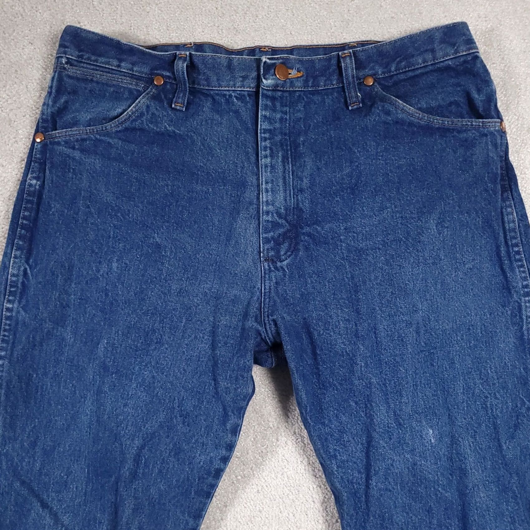 Wrangler VINTAGE Wrangler 13MWZ Original Fit Jeans Mens 36x30 Cowboy Cut Workwear Blue Denim Leather? Size US 36 / EU 52 - 3 Thumbnail