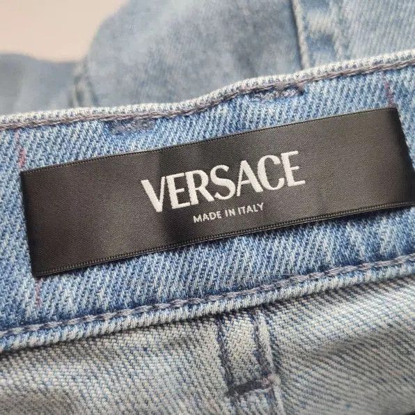 Versace Versace Cotton Denim Pants Size 31 S. Size US 31 - 4 Thumbnail