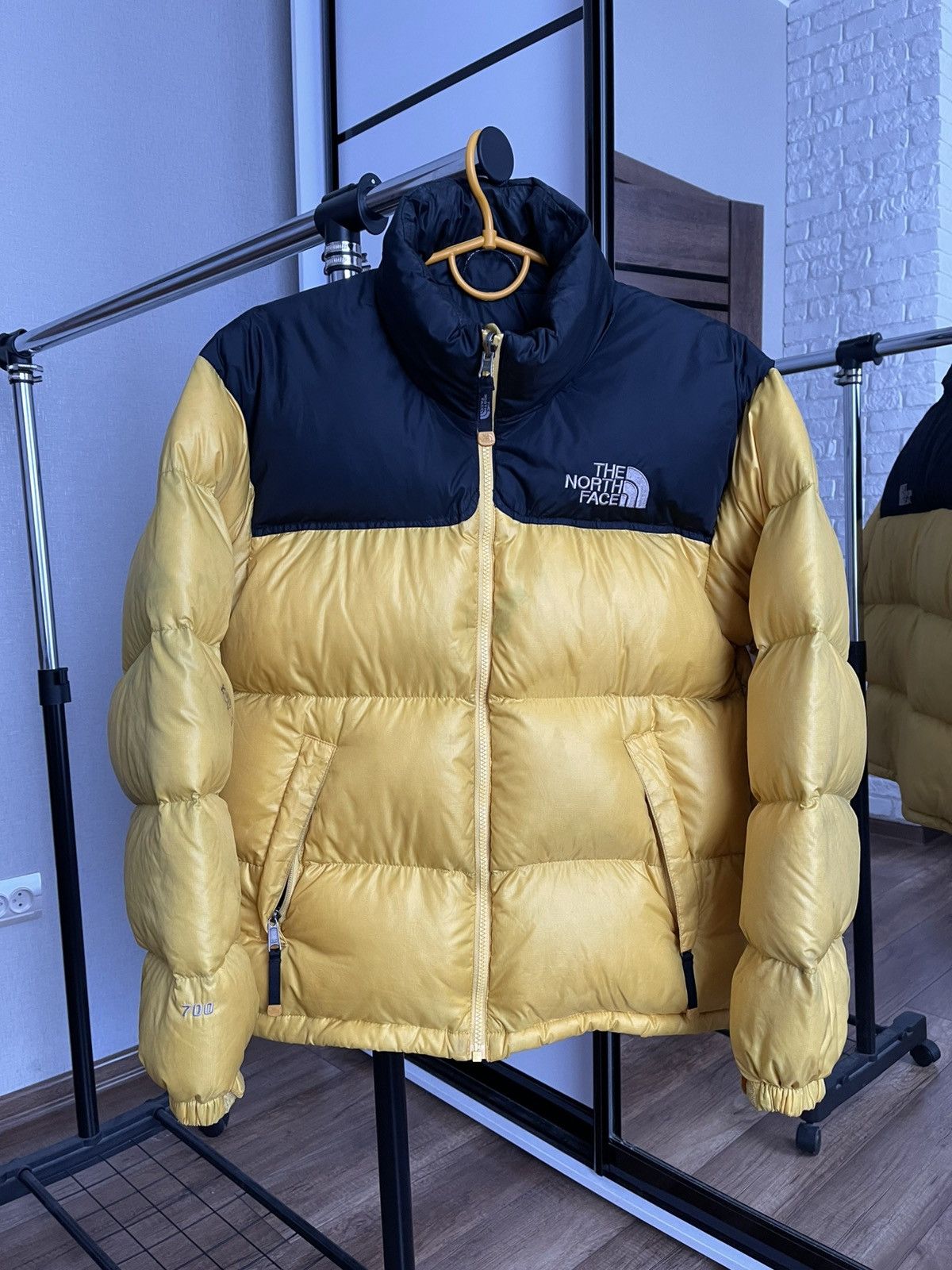 The North Face The North Face TNF 700 Puffer Down Jacket Vintage Distressed Size US M / EU 48-50 / 2 - 2 Thumbnail
