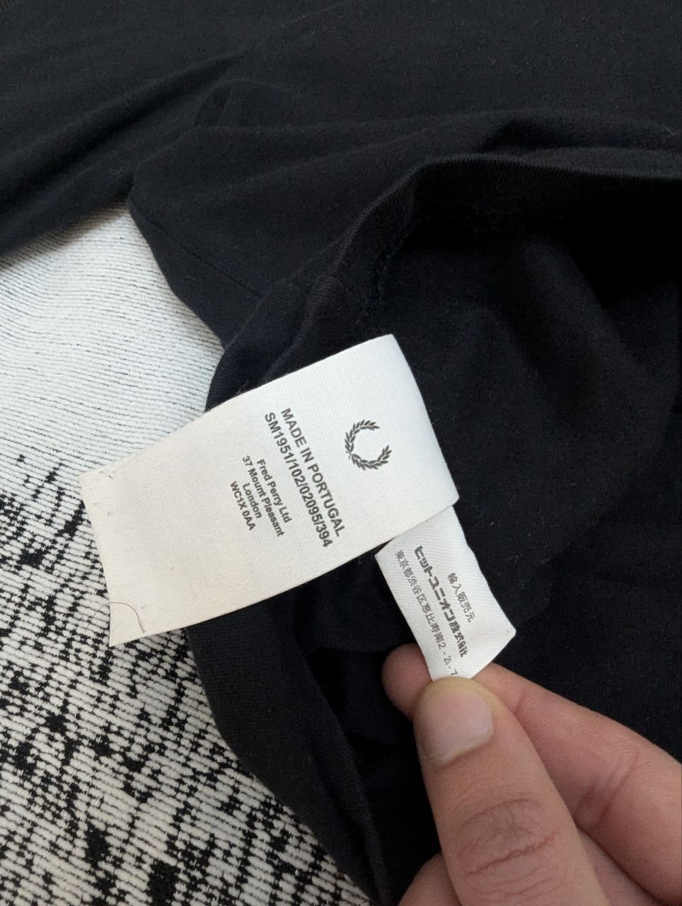 Fred Perry × Raf Simons Laurel Wreath Detail Roll Neck With Tags Size US L / EU 52-54 / 3 - 4 Thumbnail